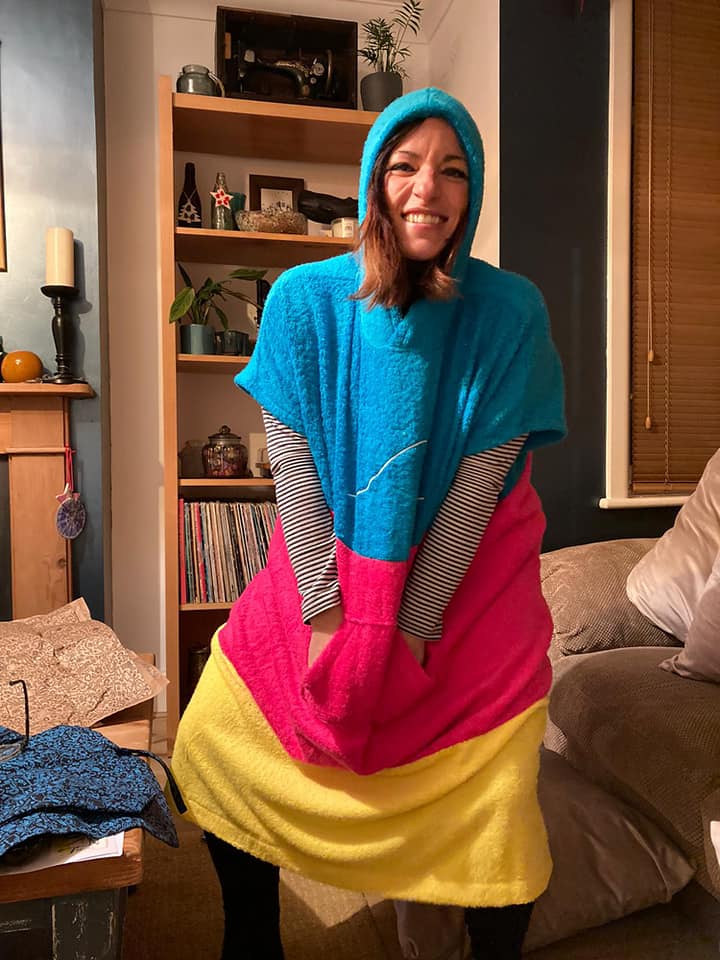 Scubachan's tweet photo. When you are chuffed to bits to be working with @rapanuiclothing and their lovely things. #plasticsucks #beachtowels #sustainablefashion #sustainableliving https://t.co/S4bfA4qUn5