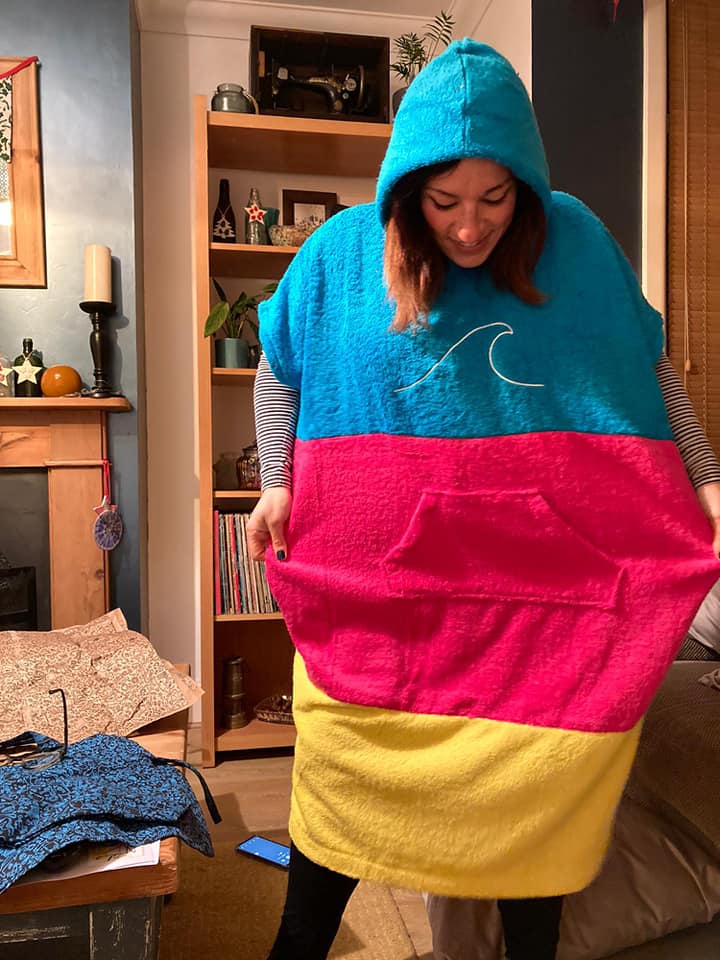 Scubachan's tweet photo. When you are chuffed to bits to be working with @rapanuiclothing and their lovely things. #plasticsucks #beachtowels #sustainablefashion #sustainableliving https://t.co/S4bfA4qUn5