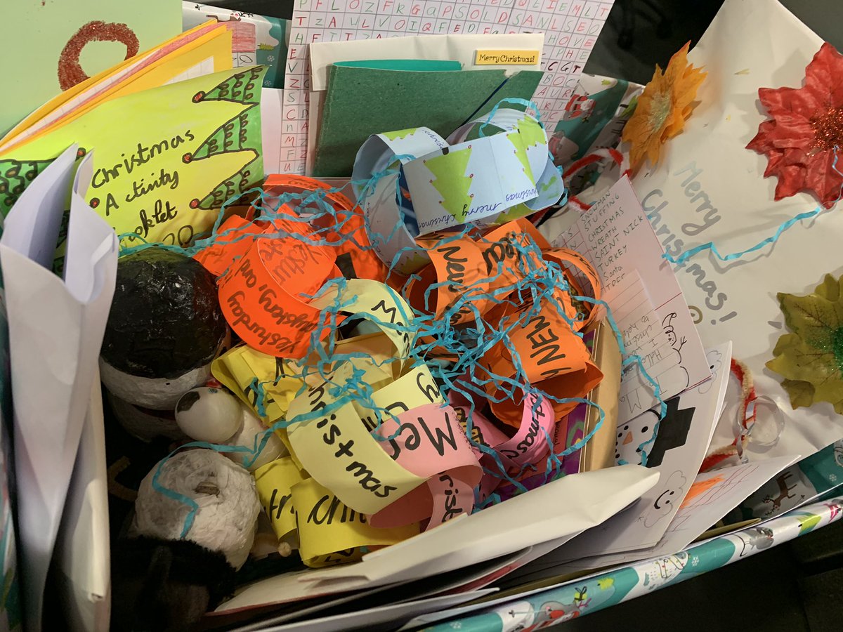 DeltaDarton's tweet photo. Our Y9 students prepared some hampers for residents of Mapplewell Manor. We are so proud of them and grateful to the English team for leading on this act of kindness. #Christmas https://t.co/TIWEKRrz07