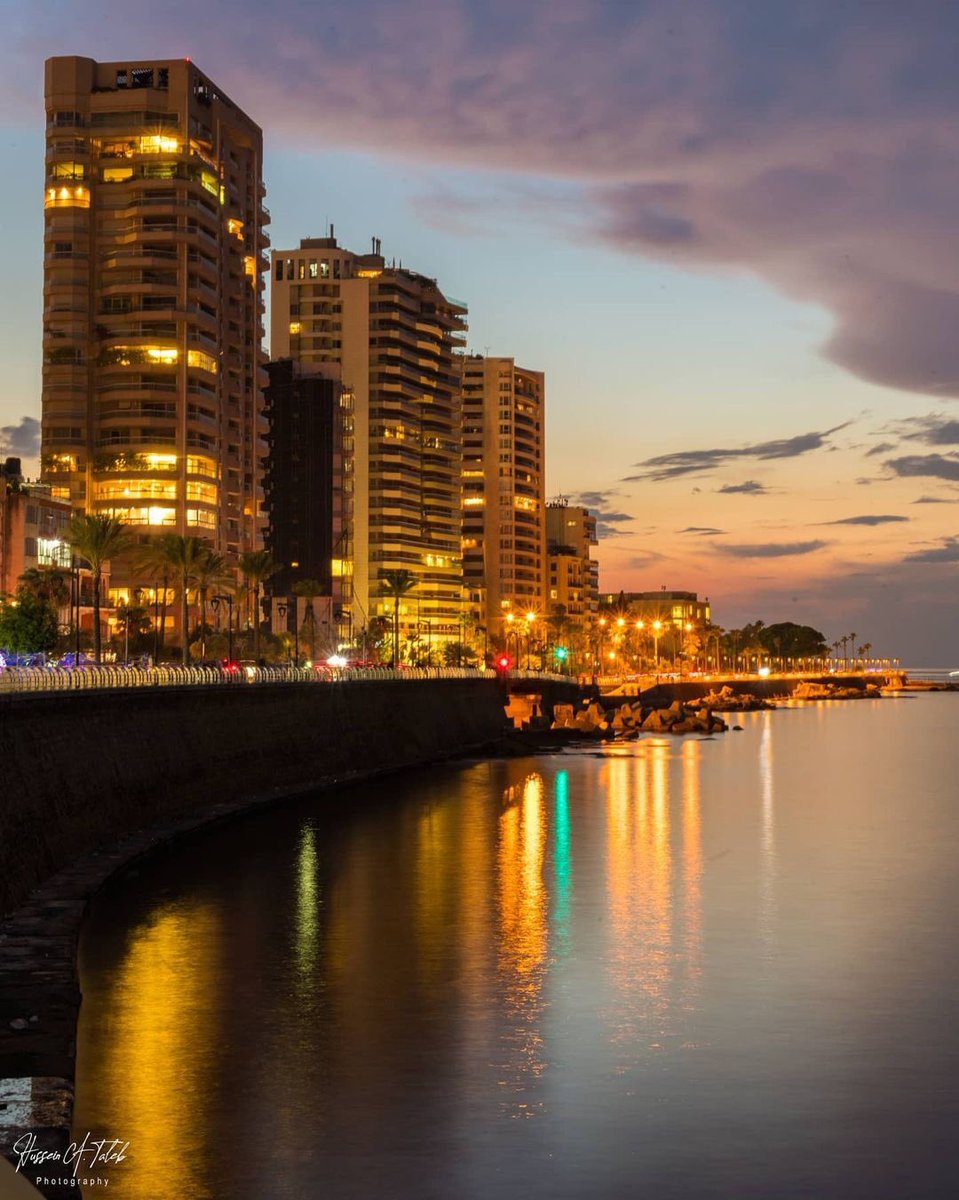 WeAreLebanon's tweet photo. Magnificent #Beirut 💫
📸: @taleb9413 #Lebanon #WeAreLebanon https://t.co/Bj8aKkQ5qn