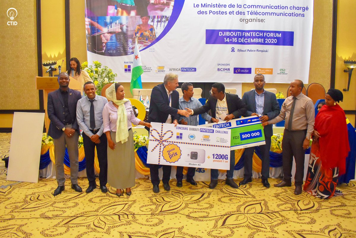 Dj_FintechForum's tweet photo. ✅Au terme du  concours Djibouti Fintech Challenge 
🥇Le 1er prix revient à la startup Risk Management Consulting.
🥈Le 2ème prix revient à Beira Eats.
🥉Le 3ème prix revient à ShareBag. #Djibouti #DFF #MCPT #DjibTelecom #CTID #DMoney #Fintech #InclusionFinancière https://t.co/JPnkbmPBbQ