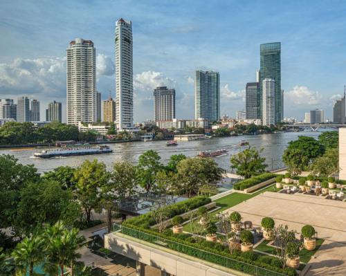 spabusinessmag's tweet photo. GOCO collaborates with Jean-Michel Gathy to create riverside urban wellness centre for upcoming Four Seasons Bangkok @GOCOHospitality #Gathy #design #interiordesign #spa #spaindustry #wellness #Bangkok #Thailand https://t.co/UGwZMFCcAJ https://t.co/MGycEJk6EF
