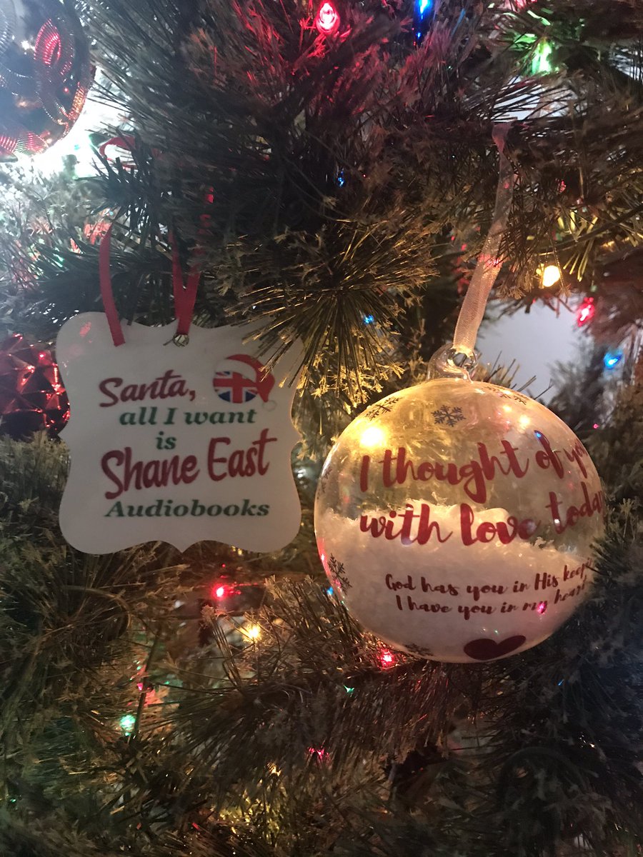 LisaStinson1979's tweet photo. Received my black tumbler and ornament today. @ShaneEastReads proudly hanging out with the ornament I have in memory of my mother. @addicted2voice with fast and very protected shipping. Thank you for all you do. #MerryChristmastome #narratormotivated #addictedtothevoice โฅ๏ธโฅ๏ธ https://t.co/VwIX0BAxMt