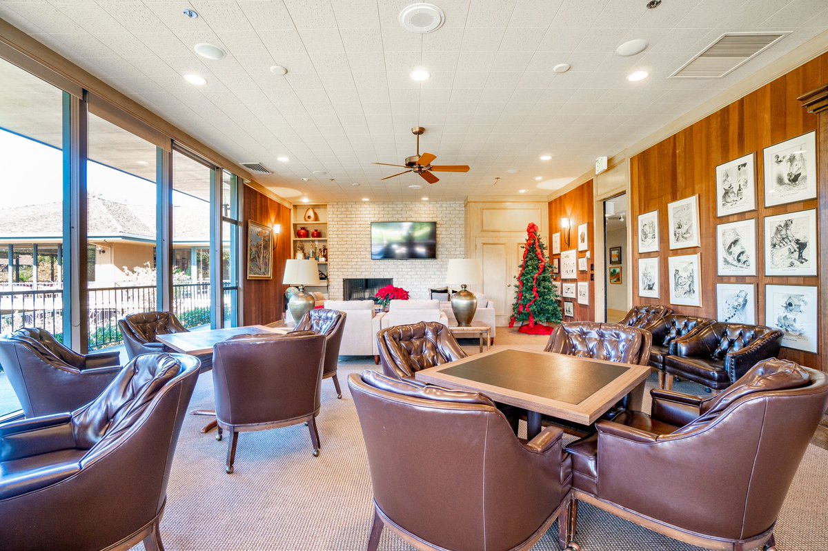 MonikaHomes's tweet photo. This prestigious 55+ active adult community in Carmel offers so much… Come and discover carefree retirement living at its’ finest!
📍131 Del Mesa, Carmel
$729,000 #carmel #newlisting #delmesa #realestate #monikamustsee #Sotheby’s DRE#: 1370848 https://t.co/A3x39U4uvs
