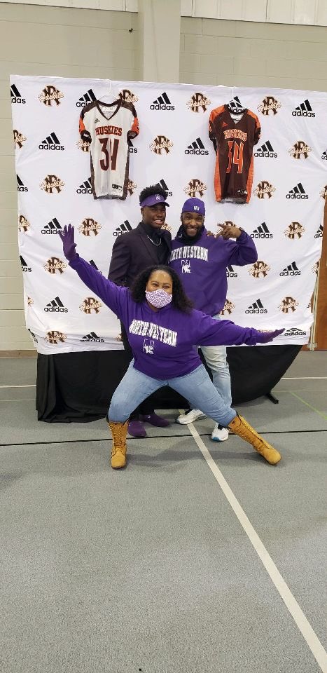 TJTyus1's tweet image. We serve a mighty good God! It’s official. He’s done with High School. Starts college classes and football practice January 10th. Please keep him lifted. 🙏🏿