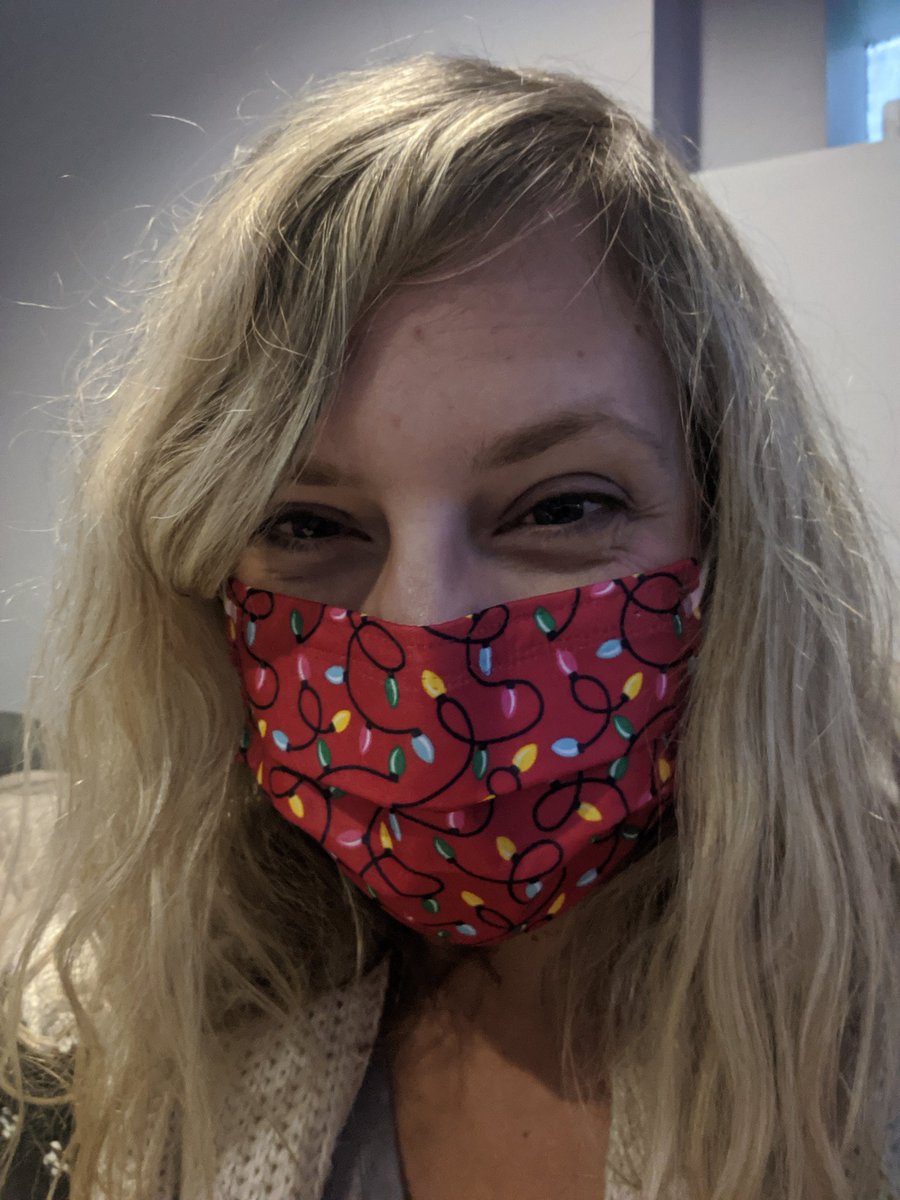 KristaHinz1177's tweet photo. Hey #phxpr pros, still time to join us for the @PRSAPhoenix holiday party ๐ tonight! Ugly ๐ท masks encouraged! https://t.co/CEaxmGKjEk https://t.co/ocQZCG9jsd