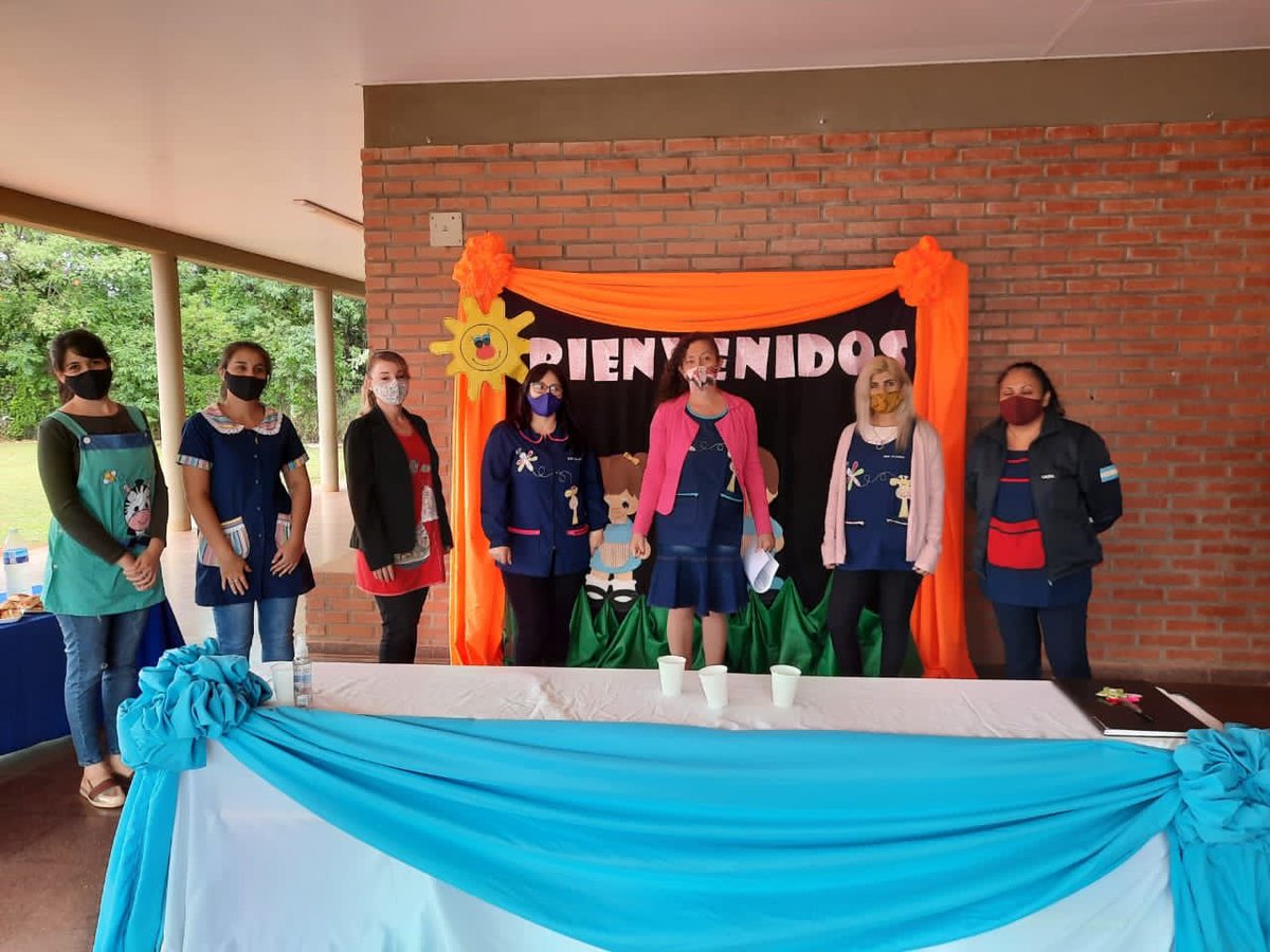 TRABAJO EN EQUIPO. Gracias <a href="/grillo141/">Ruben Dario</a> <a href="/cjdechat/">Christian Dechat</a> <a href="/herrerayflia/">Oscar Herrera Ahuad</a> <a href="/udpm_misiones/">UDPM</a>  Nos comprometimos y cumplimos con la Nuclearización del Nivel Inicial. Bernardo de Irigoyen 💪🏼<a href="/fabianchilipank/">Fabian Chilipanka</a> <a href="/nancy_jara1/">Nancy Jara</a> <a href="/Deinicialmisio1/">Deinicialmisiones2016</a> <a href="/Marcos42866602/">Marcos Caballero</a> <a href="/GriKrombauer/">Griselda Krombauer</a> <a href="/Andrsjulinrehe/">ANDRÉS J.A.REHE</a>