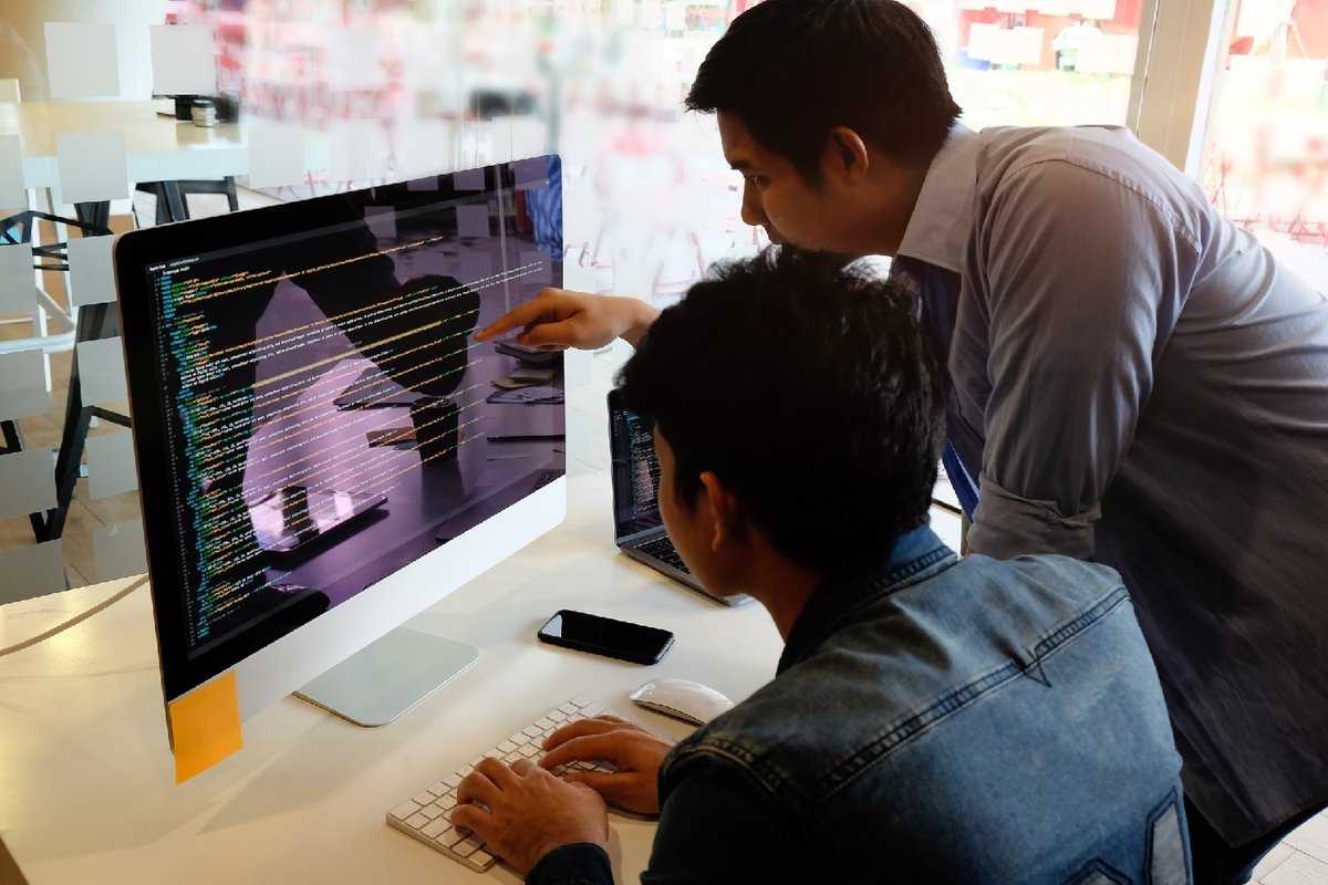 XpressInsight's tweet image. There are only TWO WEEKS before Sybase ASE 15.7 reaches its end of life.  Upgrade your database environment(s) today with our help.  Call us for more information: bit.ly/34k3NA8 #DoblerConsulting #SybaseASE #EndOfLife #ASE #DatabaseUpgrade