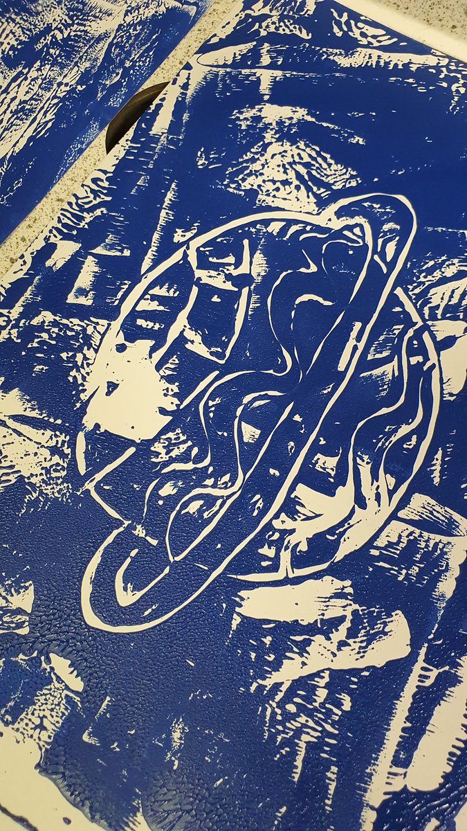 MeadatHilperton's tweet photo. Lovely space themed printing in Year Five @MeadatHilperton today. Well done team!
#teammead 
#proudteachers 
@Cornerstonesedu https://t.co/XL4r4Tw2v9