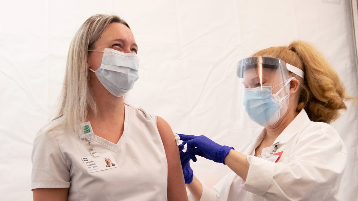 TomMihaljevicMD's tweet photo. Today was a remarkable day @ClevelandClinic as we vaccinated our first caregivers. 

In the weeks &amp; months ahead, we'll be able to offer more vaccinations. We urge the community to continue  masking, social distancing, avoid gatherings &amp; hand washing. 

There is a light ahead. https://t.co/Ye8XKl55t3