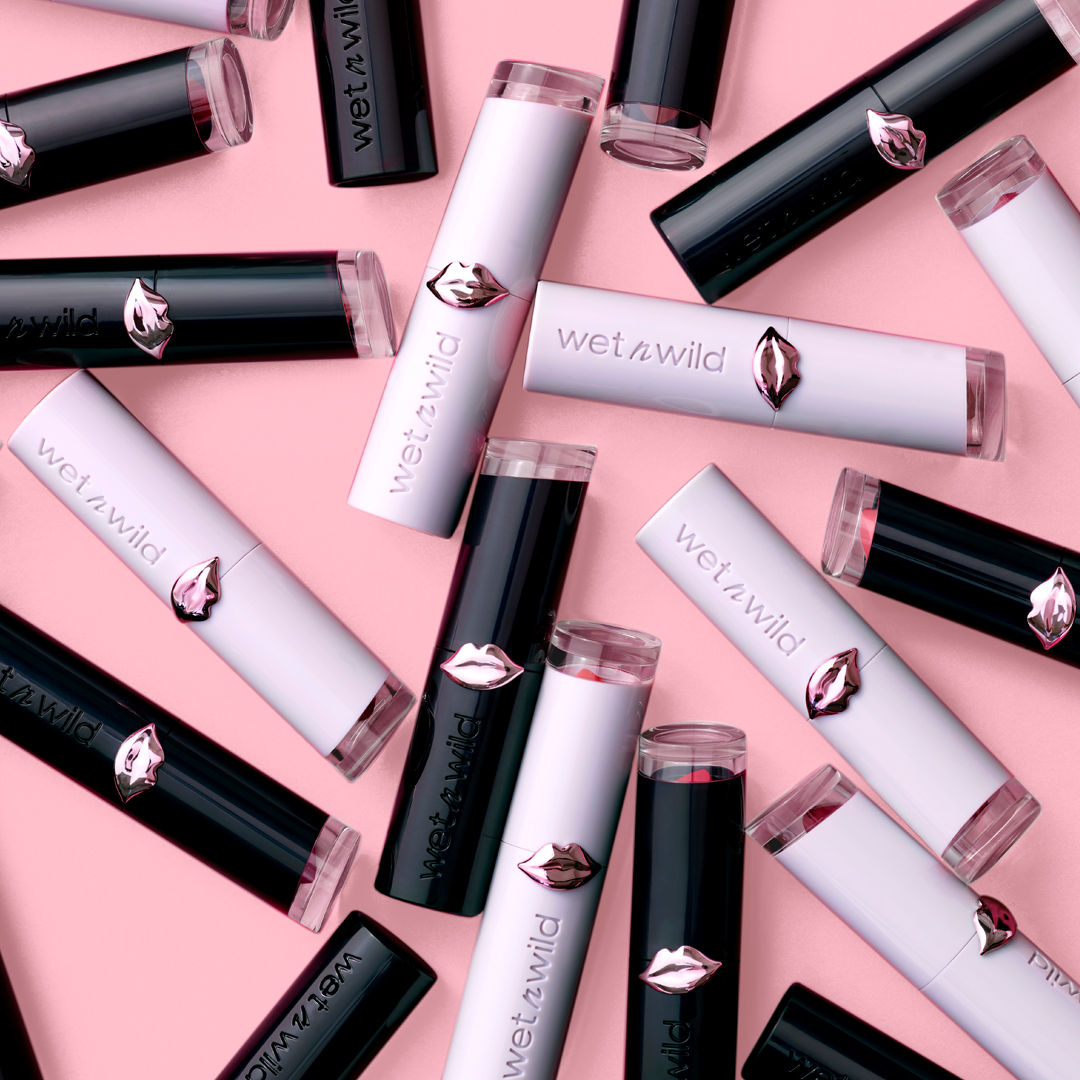 wetnwildbeauty's tweet photo. Can you *really* ever have enough lipstick? Not with our MegaLast High-Shine and Matte lip colors π
Get them @Walmart @Amazon @Target @UltaBeauty @Walgreens and ALWAYS at https://t.co/DfcILGjYdk
#wetnwildbeauty #wetnwildlips #megalastlipcolor #wnwlipstick #beauty #crueltyfree https://t.co/TynEZgbZ3h