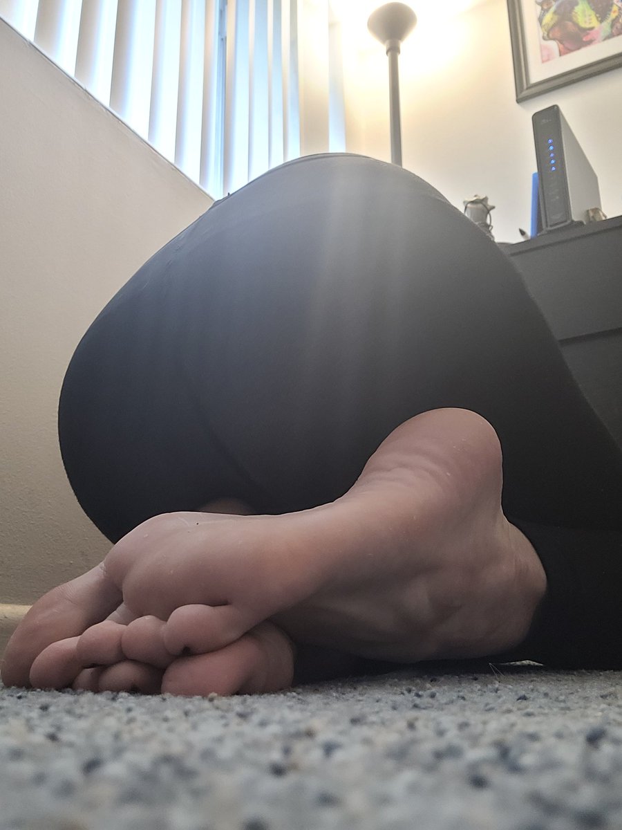 𝕸𝖆𝖊 🦇 𝕸𝖊𝖗𝖈𝖎𝖑𝖊𝖘𝖘 tweet media