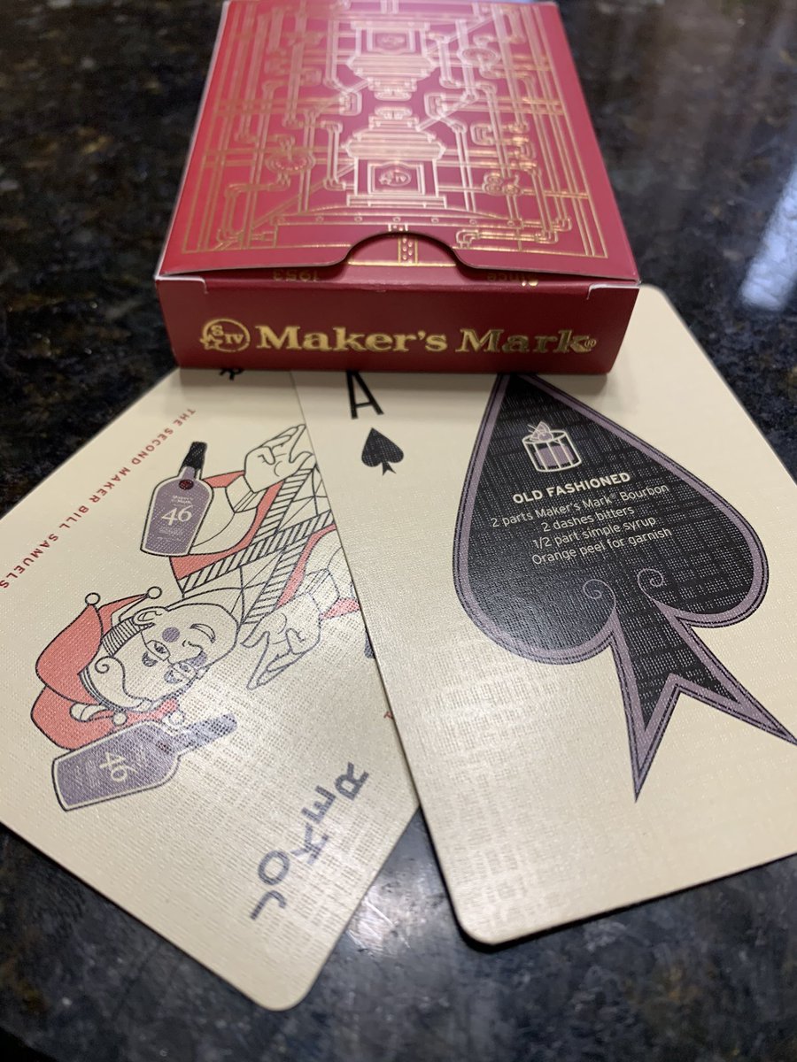 khanson71's tweet photo. Merry Christmas @MakersMark #whiskey #makersmark #ambassadorforlife https://t.co/DABeUGBLM0