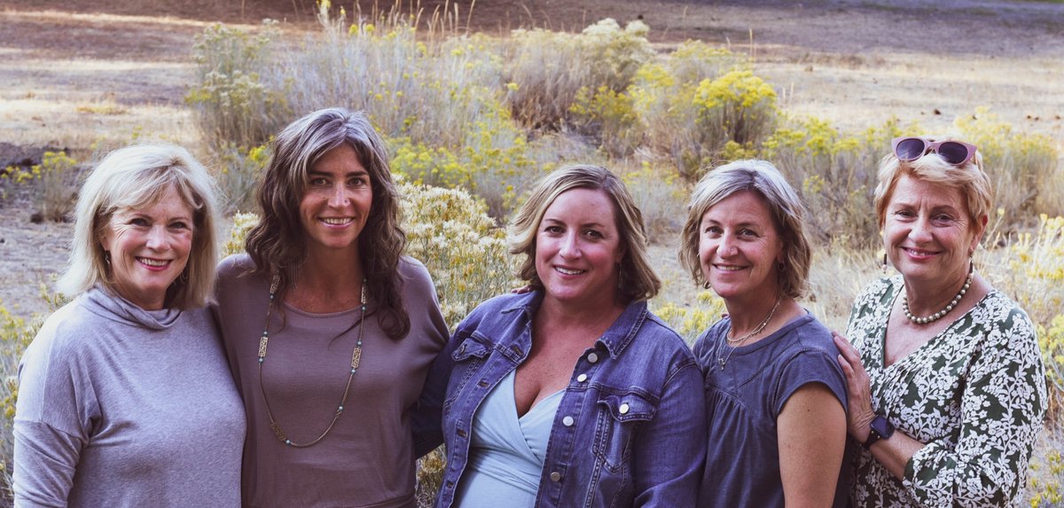 #Women owned and founded two years ago to rethink the way we imagine #death and #dying and all the resources and support in the process of being in #service. Thank you #inbend and #community #deathdoulas #reimaginingdeath #dyingmatters #EOL #caregivers #wellness