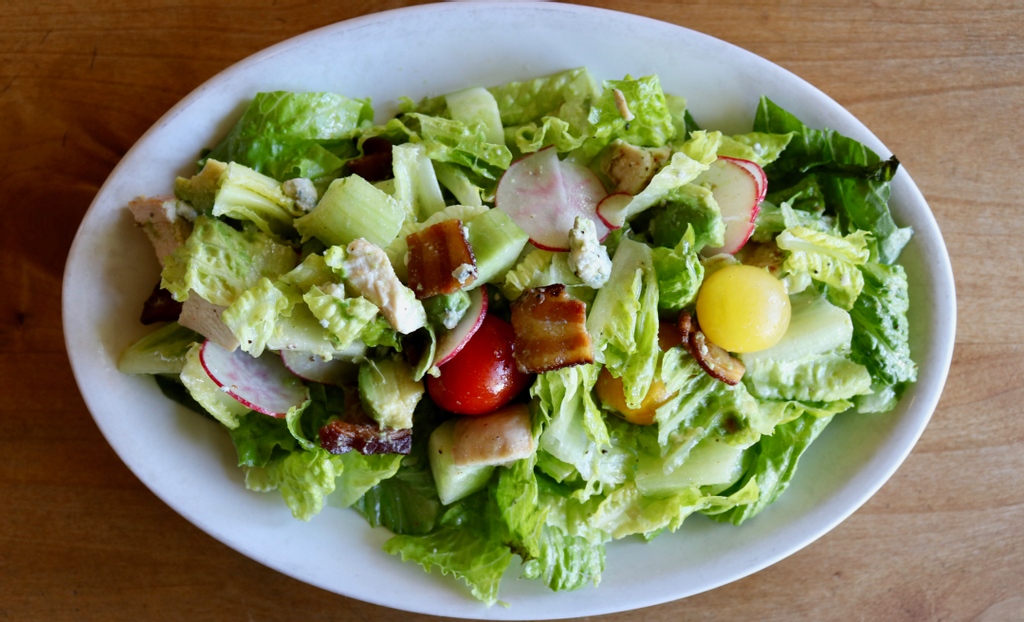 OneSpeedPizza's tweet photo. Take time for your body's needs. Drink water. Eat greens.

And then answer the call of your soul for pizza. 💫

📸: OneSpeed Chopped Salad with Grilled Chicken, Smoked Bacon, Blue Cheese, Avocado, Cucumber &amp; Romaine Lettuce

We're open for take-out from 4-8 pm, Tue- Sat. https://t.co/Td6F9JOgsJ