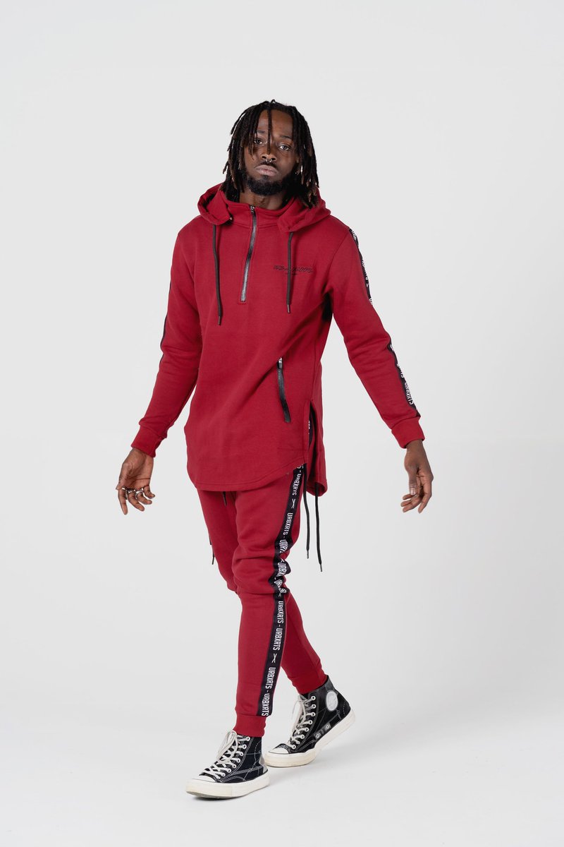 urbanxroots's tweet photo. Grab your Pair of Tracksuit and get warm and cosy this winter 
#StreetStyle #streetwear #christmasshopping #style #menswear #unisexclothing #tracksuit #hoodie https://t.co/PnYsD7Q5tQ