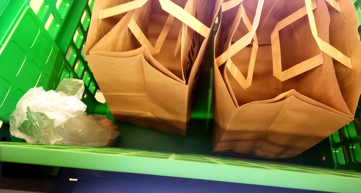 The cart also didn’t provide a good home for these delicate items. I sat the tomato off to the side of the bag until I finished so I could put in on top of the other groceries. In the end, I arrived at home with bruised bananas and two broken eggs out of the dozen.