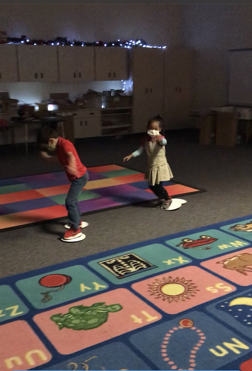 trusty_ms's tweet photo. We’ve had to get creative with movement games- paper plates and the Snoopy Skating theme leads to big fun in the music room @aliefFineArts @AliefISD https://t.co/ZsLcwPGstP