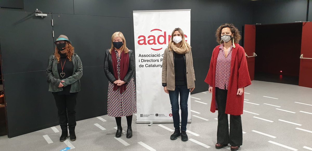 Cloenda de l’any Margarida Xirgú al #Sagarrra amb l’adaptació en lectura dramatitzada de Salomé d’Òscar Wilde a càrrec de Juanjo Marin <a href="/lexcentrica/">L'Excèntrica</a> felicitats! . En l’acte ha participat la consellera de cultura <a href="/angelsponsa/">Àngels Ponsa i Roca 🎗</a> #santacoloma #anymargaridaxirgu