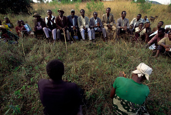 ElviJimmy's tweet photo. Les valeurs d'#Ubushingantahe sont pertinentes au #Burundi, mais rares sont les personnes qui les incarnent https://t.co/h1UgQs07NM