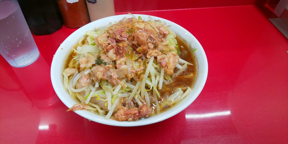 00user0's tweet photo. これがないと生きていけなくなりそうな頻度で食してる…
#越谷
#二郎
#越谷二郎 https://t.co/9IrjRfzewM