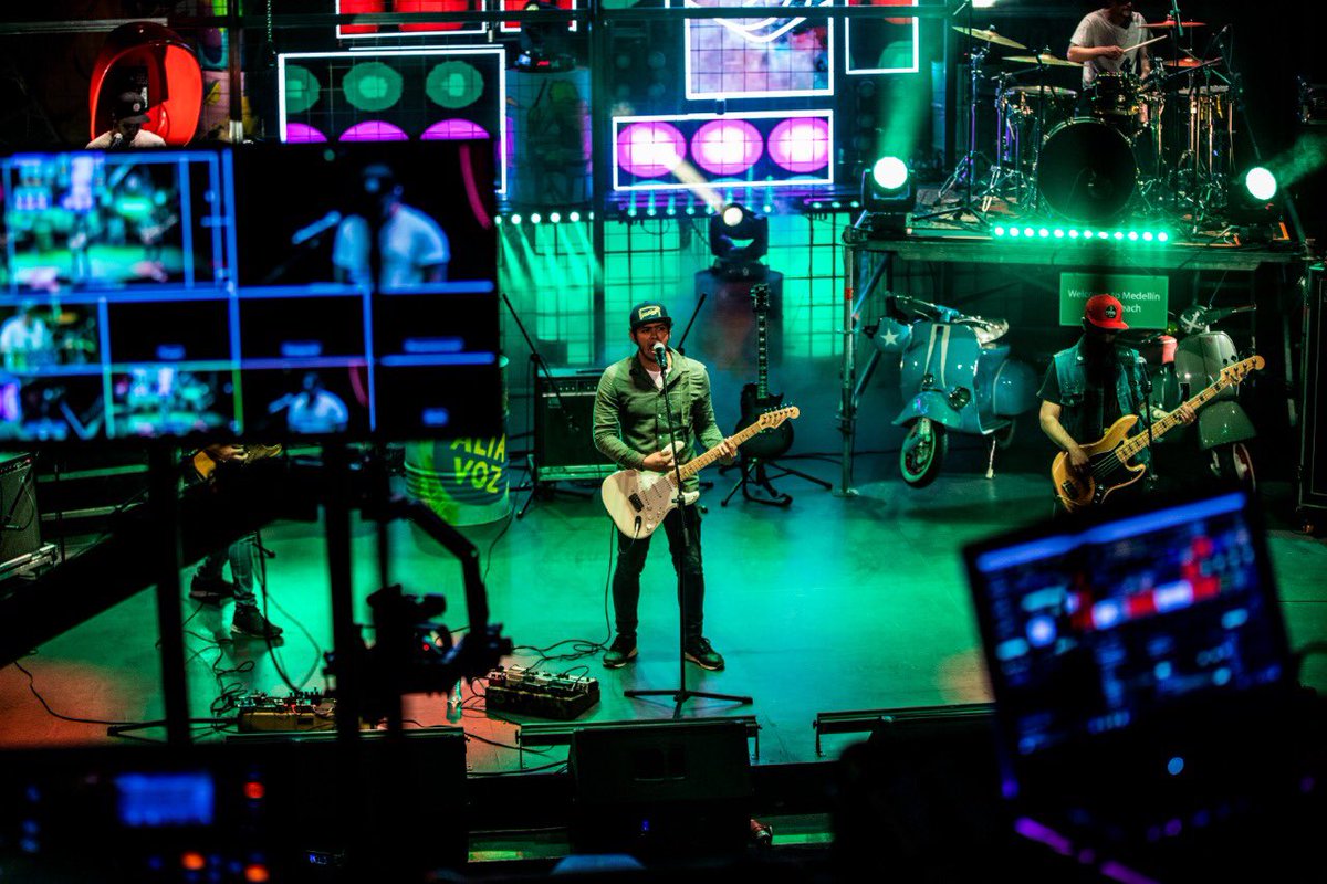 sur_pacifico's tweet photo. Gracias @Altavozfest por este parchesote que tuvimos este fin de semana, con bandas tan calidosas, vamos el próximo año con toda.🔥🌴
#reggae #altavozcolombia #dib #reggaecolombia
📸 @camilodiazphotograph https://t.co/mRa5OYYpbJ