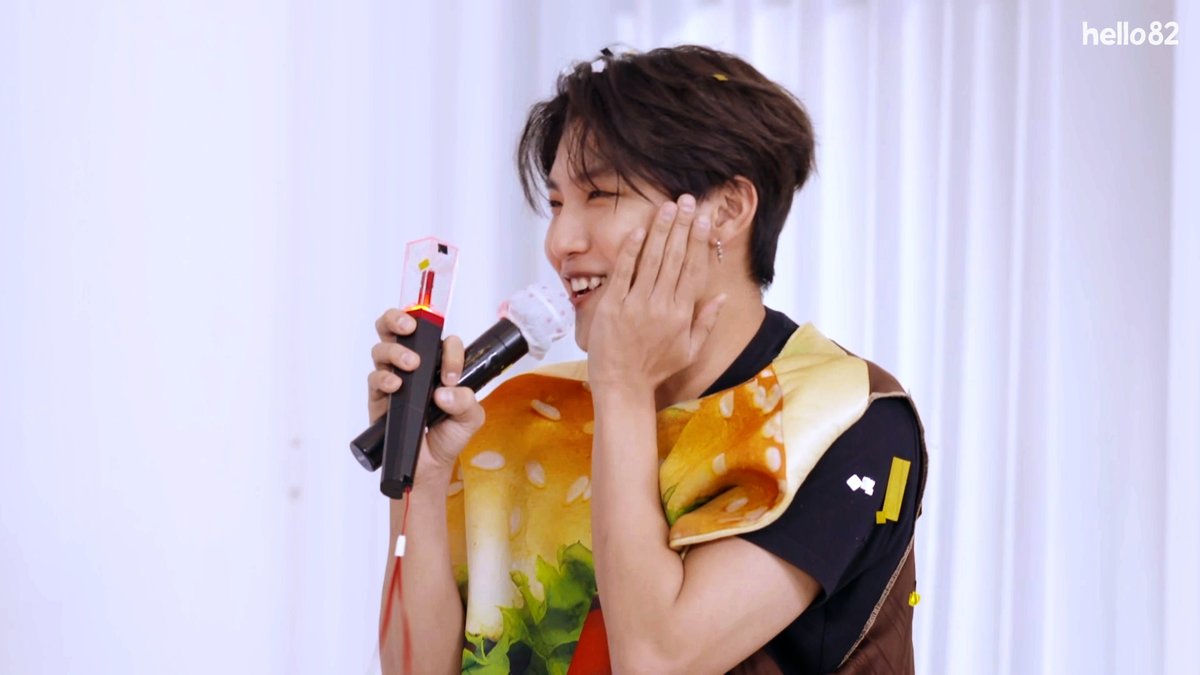 hola82oficial's tweet photo. ¡Qué importa si no superaron los desafíos! La genialidad de AB6IX arrasó con todo lo demás.😉 🤩
Si te perdiste el LIVE, ¡hello82 viene al rescate!
🔗 https://t.co/1K04o9OXKU
⏰ 18/12, 11AM KST(Hora coreana)
@AB6IX
#helloAB6IX #AB6IX #AB6IXxhello82 #hello82tv #hello82 https://t.co/xmoCcFLNPG