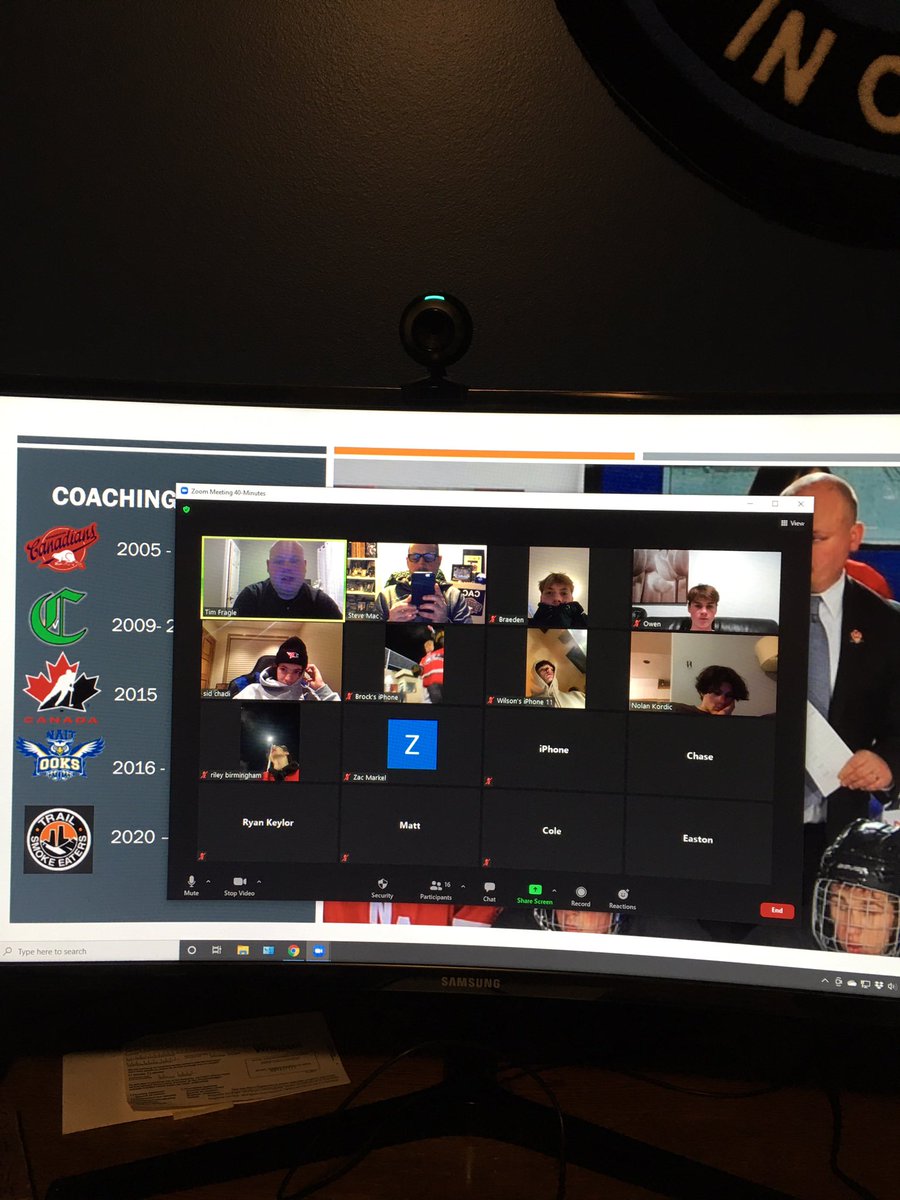 Thanks to <a href="/tfragle/">Tim Fragle</a> of <a href="/BCHLSmokeEaters/">Trail Smoke Eaters</a> for his insight on the game to our team  . Always a pleasure talking hockey with Tim 
@Cac_hockey #hockeycoach #givingback #knowledge