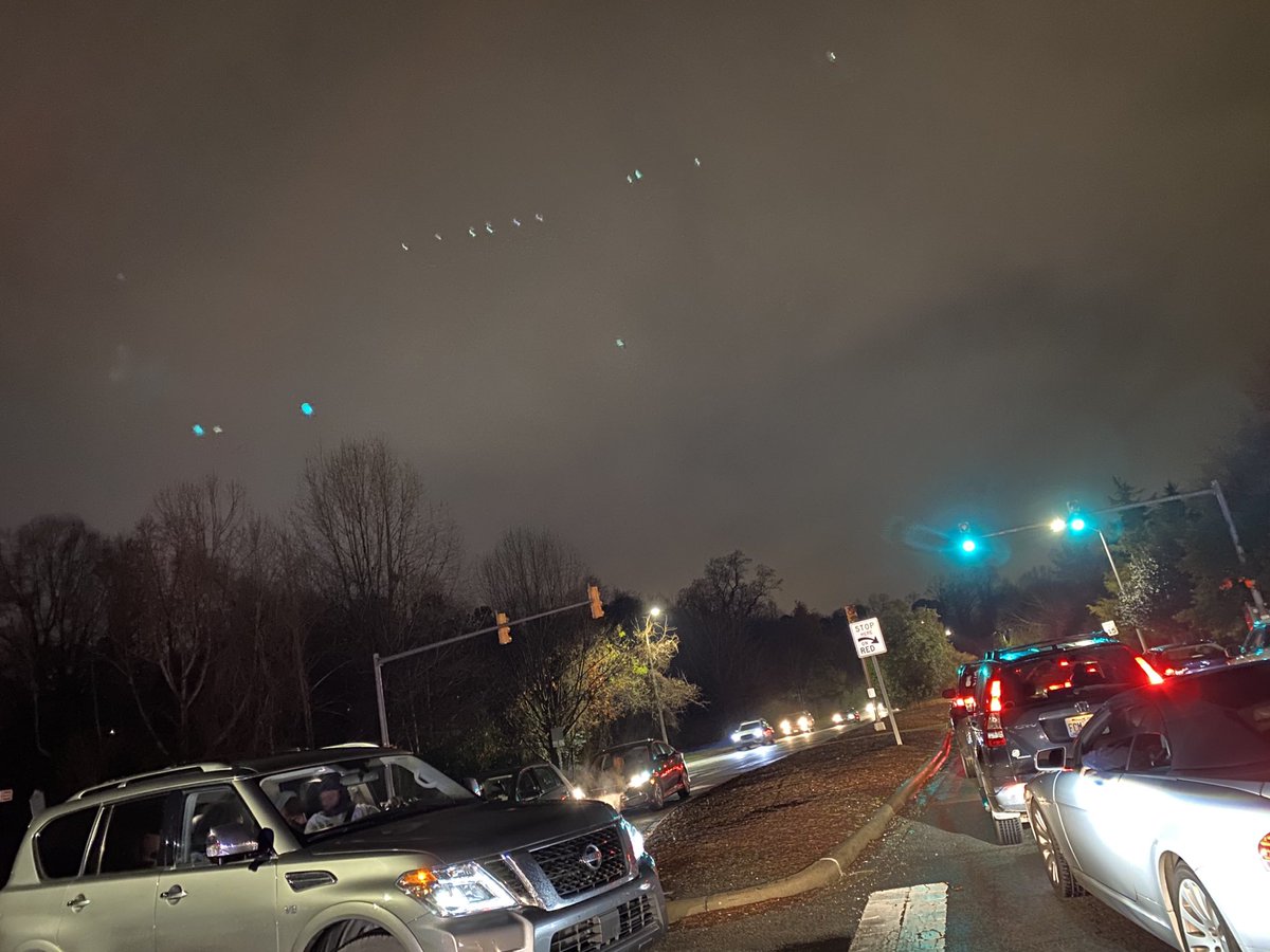 unclovinit's tweet image. Don’t be like these folks cutting in the traffic line for Nights Of Lights. Santa is always watching... #CovidChristmas2020 #santaknows #nightoflights #oops