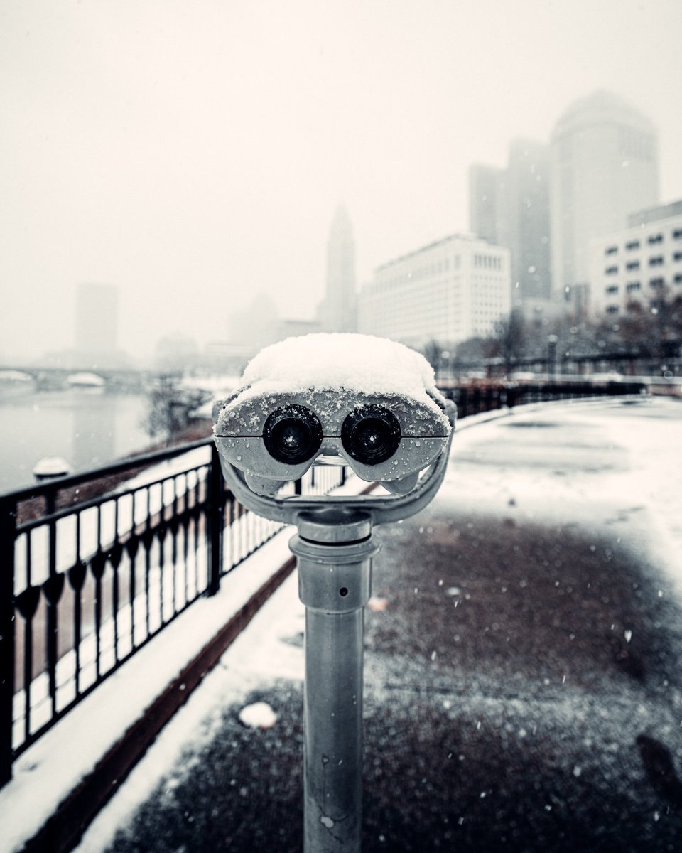 drew__shaffer's tweet photo. The snow is back in Columbus, Ohio
#Columbus https://t.co/S69gGfiqgF