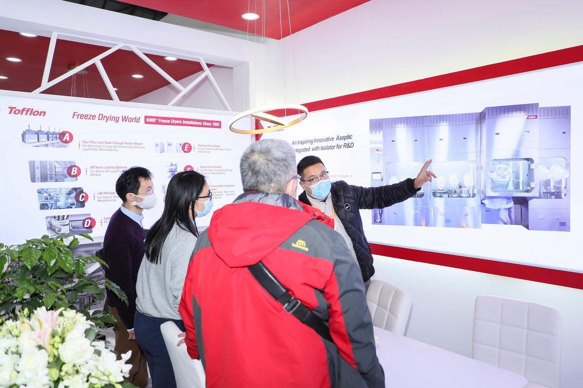 Tofflon's tweet photo. Seminars on Tofflon booth CPhI &amp; P-MEC China 2020
#MiniKUFillSystem(RTU containers (such as vials, syringes, cartridges...etc.) filling line integrates with Isolator）#SystemThinkingforAsepticVialFilling#,Welcome to visit us #TofflonN1D05 https://t.co/6Fiua8MCkm