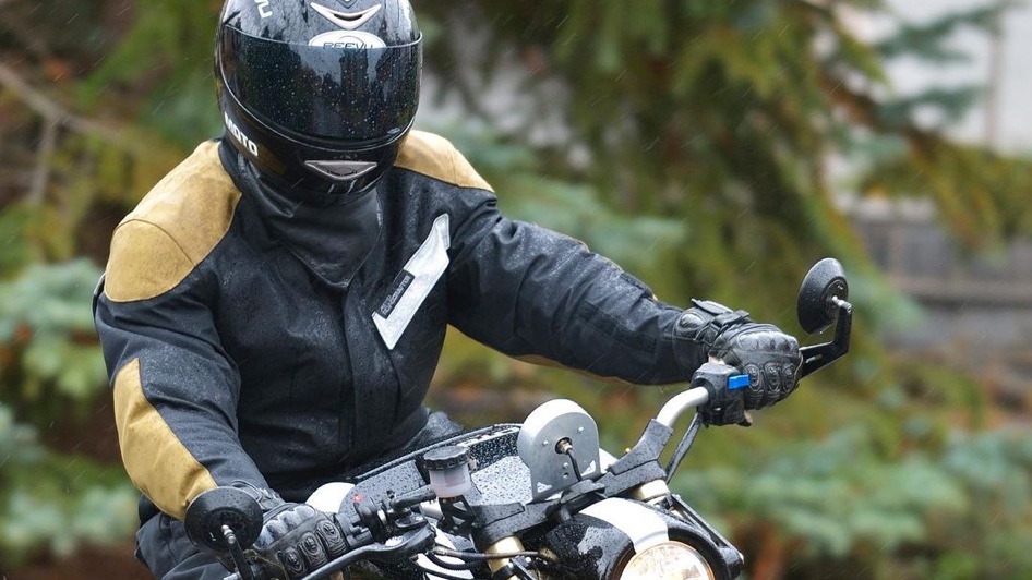 Aerostich tweet media