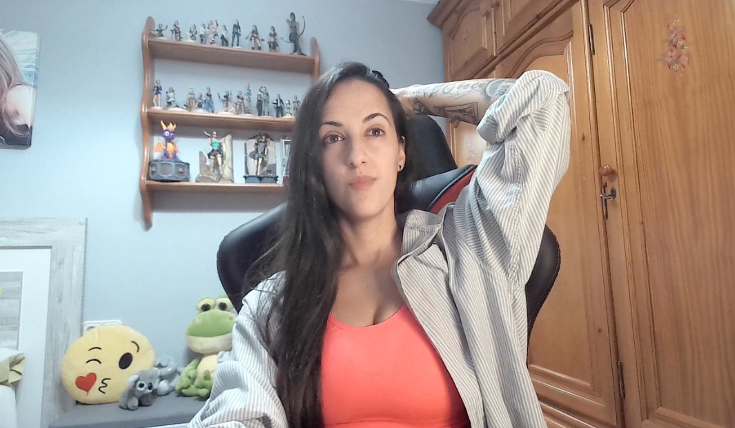 ¡Comenzamos Directo en breves momentos con nuevo programa! MELODIE DEBATE: twitch.tv/melodie_happin…