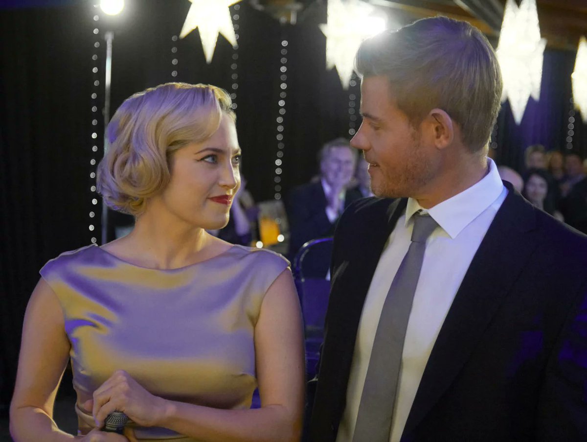 auntiemary4's tweet image. It's Charlotte!

#TwoForTheWin #CharlotteSullivan