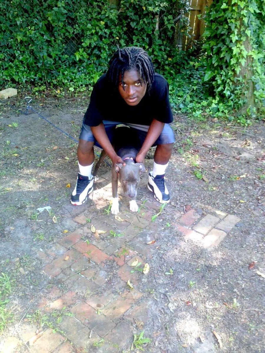 KingWaunzi's tweet photo. Happy 〽️Day Thugggg‼️ https://t.co/nfTZ7wsWFx