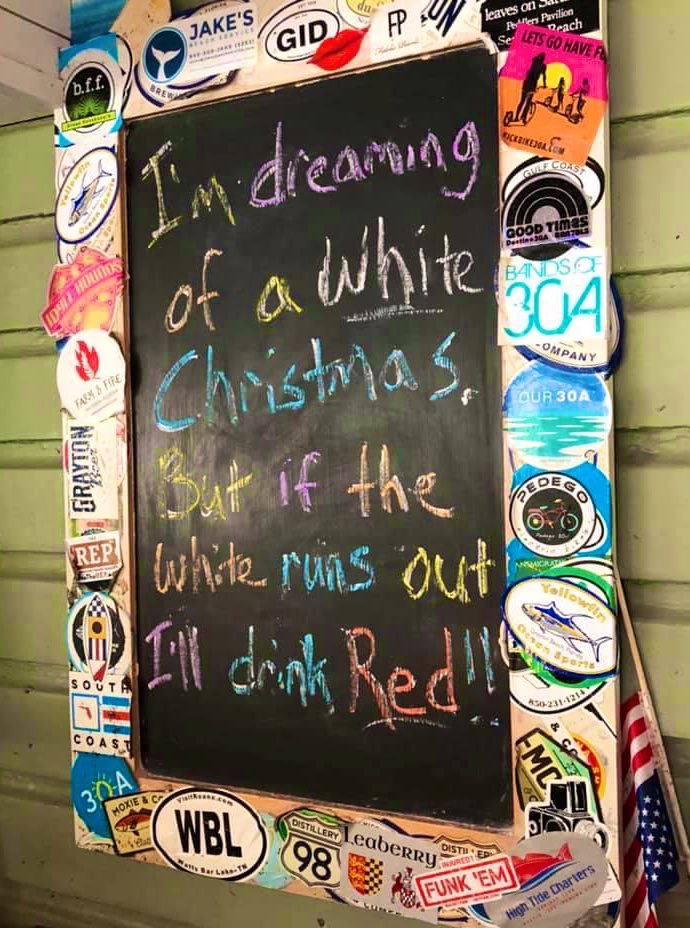 I’m dreaming of a white Christmas. But if the white runs out, I’ll drink red 🍷 #WineWednesday 🍇