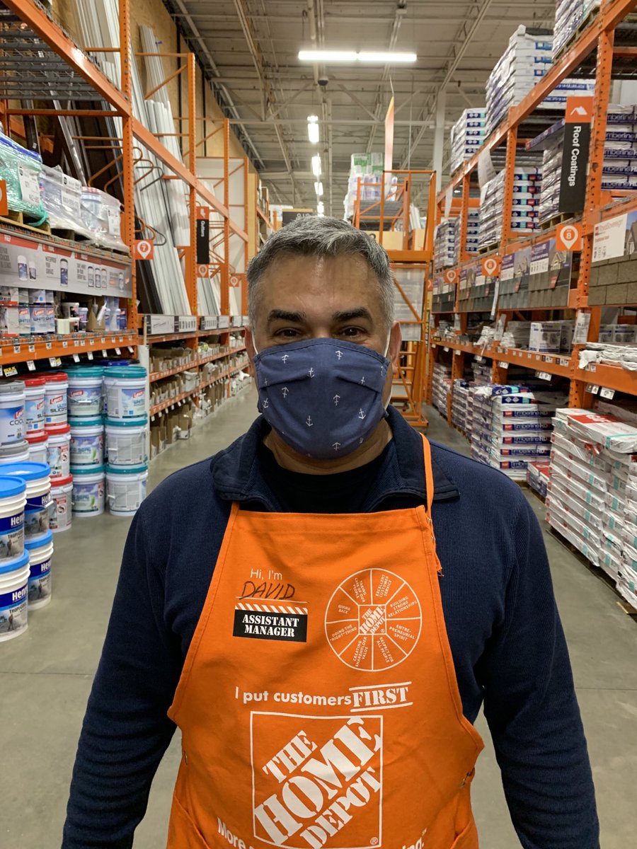 THDJoeZ's tweet photo. Congratulations to our newly promoted ASM David! Excited to be part of your growth and have you as part of ours. ⁦@SharlowSherrie⁩ ⁦@mxz156⁩ https://t.co/DfJRGGJRoM