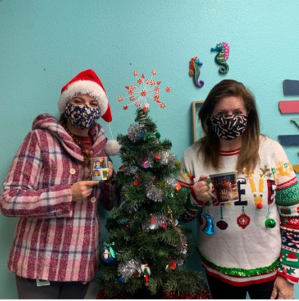 janet_hecht's tweet photo. Hot Cocoa and Sweet Stories happening virtually tonight at Spitalny! 4:30-6:00 check class dojo for the links to your favorite readers and stories! #WILD #hopeisachoice @JustineSpitalny @csd83super @jHecht_janet https://t.co/kVA9LtuOBd