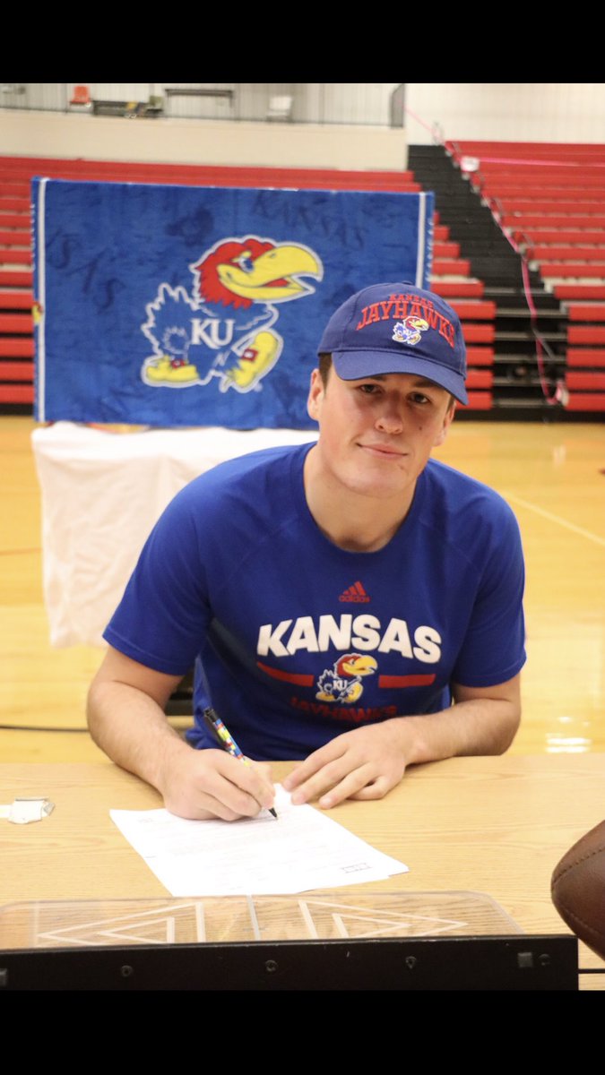 Officially a Jayhawk...✍️  
 Let’s get to work!! #RockChalk💙❤️ear
