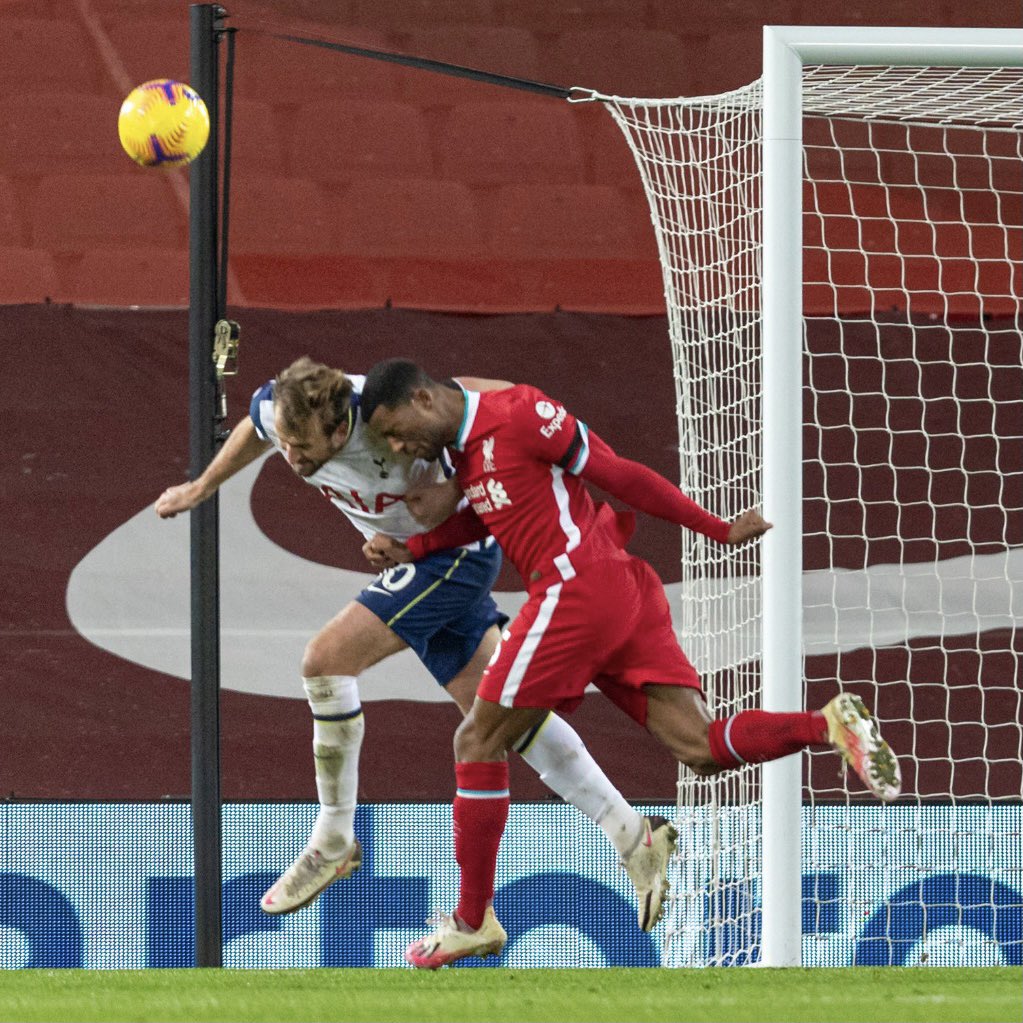 Gini Wijnaldum tweet media