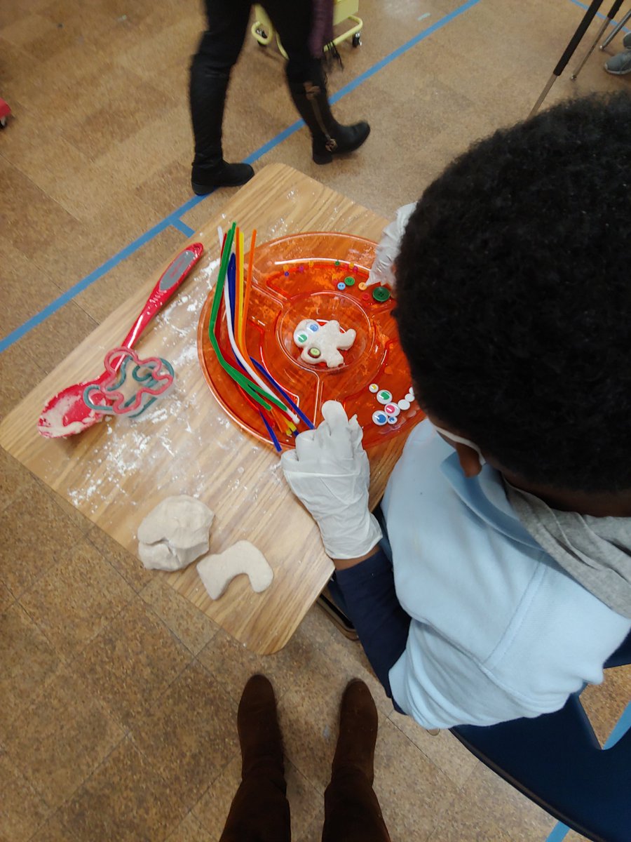 We made gingerbread play dough today! We worked on sequencing,turn-taking, following directions,&amp; had FUN! #teacherlife <a href="/Tiegerman85/">Tiegerman</a>