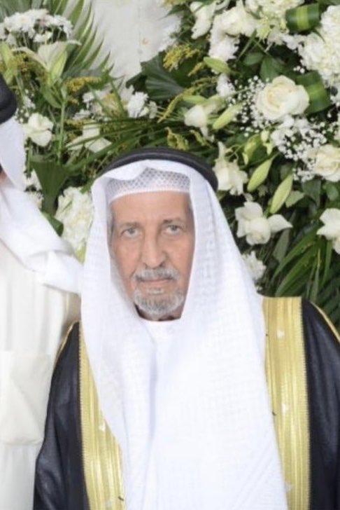 اللهم إني اسألك له الدرجات العلى من الجنة، وادخله الجنة، واسألك له خلاصًا من النار. ونقه من الخطايا كما ينقى الثوب الأبيض من الدنس. وأعذه من عذاب القبر، ومن عذاب النار. اللهم أعذه من عذاب القبر، وجفاف الأرض على جنبيه، واملأ قبره بالرضا والنور، والفسحة والسرور