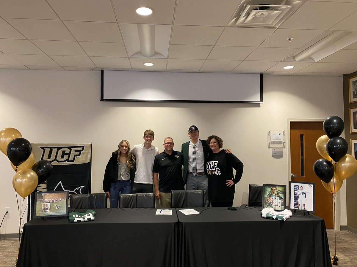 It's official! 

Charlie Browder '21 <a href="/charliebrowder/">Charlie Browder</a> signed to play college football for Central Florida on Wednesday. 

Congratulations, Charlie! <a href="/UCF_Football/">UCF Football</a>