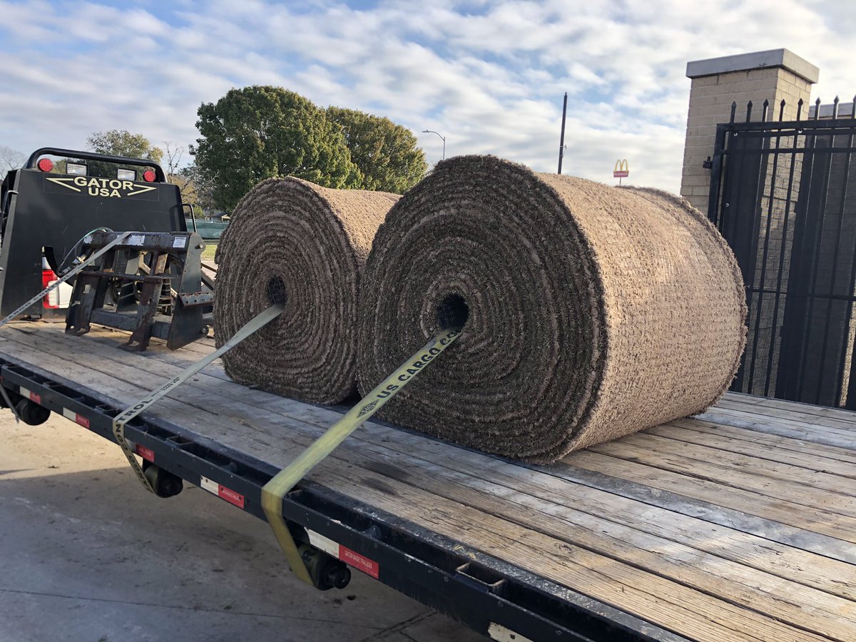UHCougarTurf's tweet photo. More shots from our project 🥎 https://t.co/shoVYDoPiZ
