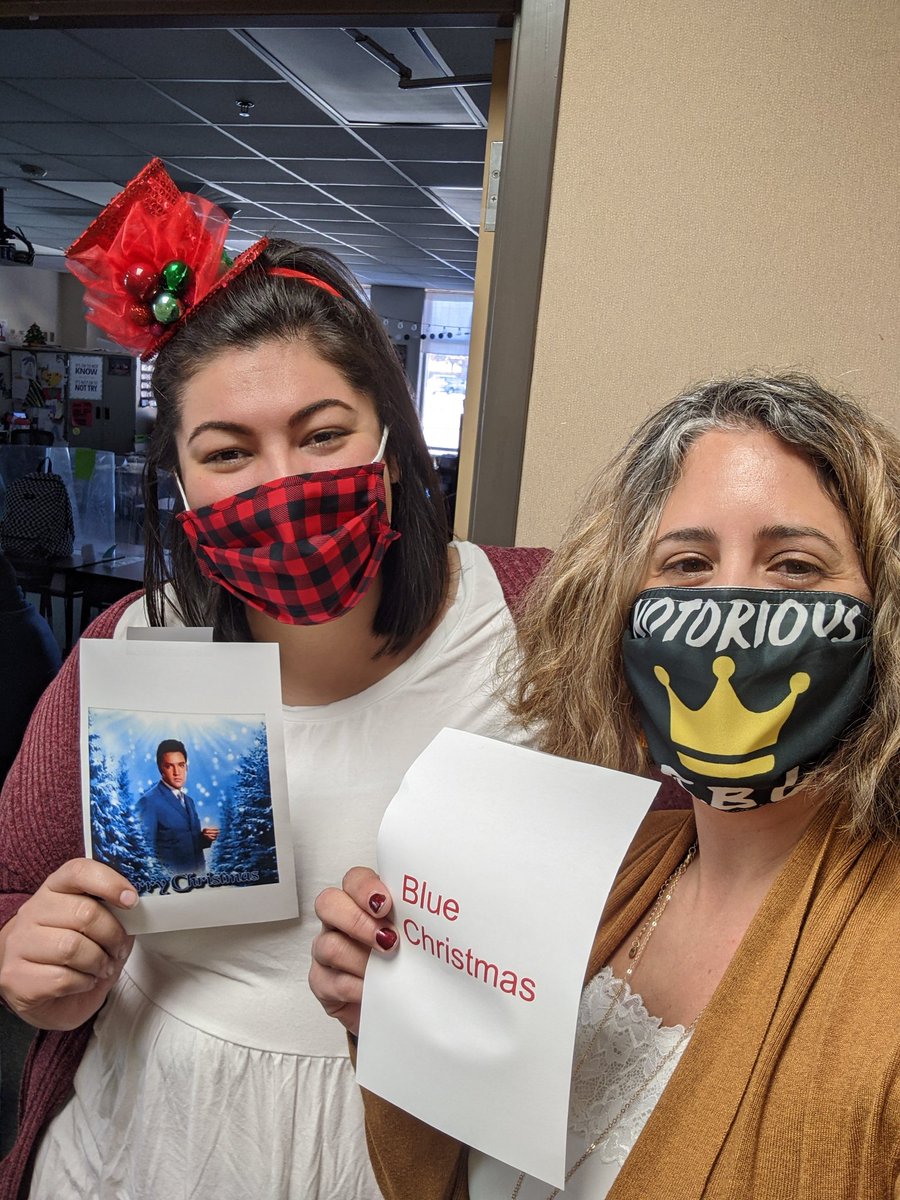 #FSESHolidayMatch Blue Christmas by the one and only Elvis <a href="/MrsMillam/">Ashley Millam</a>