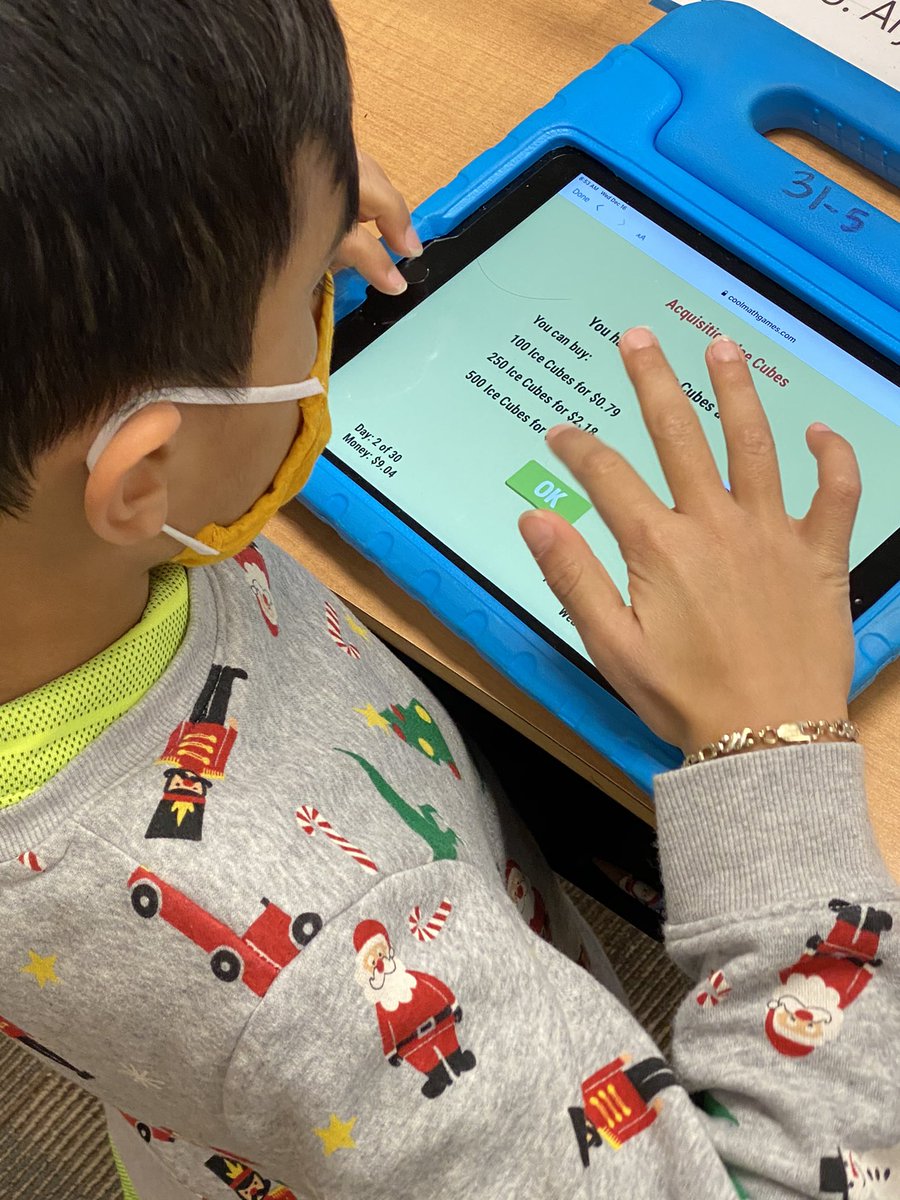 MsJRRISD's tweet image. Learning about the cost to produce an item, sell an item and how to improve profit. Who knew a virtual lemonade 🍋 🥤 stand could be so fun &amp;amp; engaging?! #MsJs2nd #RealMath