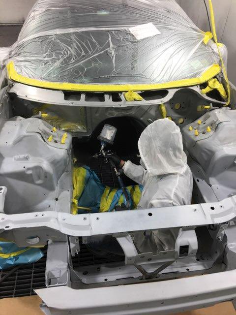 SOSautobody's tweet photo. Behind the scenes of this 1998 Camaro ZL1 restoration. Engine Bay spray in progress. 💥 
#likeitneverhappened 
.
.
.
📍9520 98th Street Ozone Park, NY 11416
💻 https://t.co/mCK1ZNSyWv
☎️ 718-641-5909
🗣 Tag @sosautobody https://t.co/5jyaypdhza