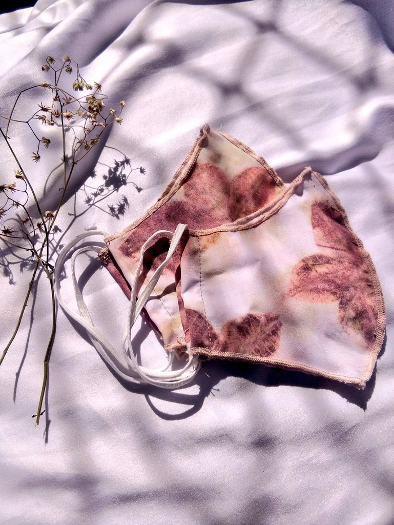 autumksj's tweet photo. ✨🌿Masker Batik Ecoprinting🌿✨
.
.
Tugas Seni Budaya dan Keterampilan https://t.co/SZXMjbcJt2