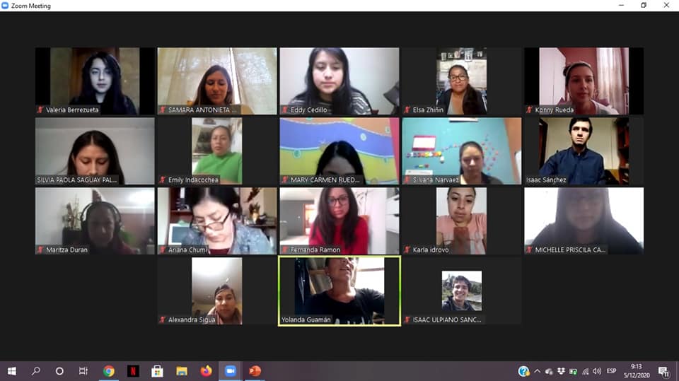 El equipo multidisciplinario de estudiantes del proyecto #MujerEmpoderateyEmprende llevan a cabo sesiones virtuales enfocadas en el fortalecimiento de las relaciones intra e interpersonales desde un enfoque de género, asi como en la elaboración de su plan de negocios.