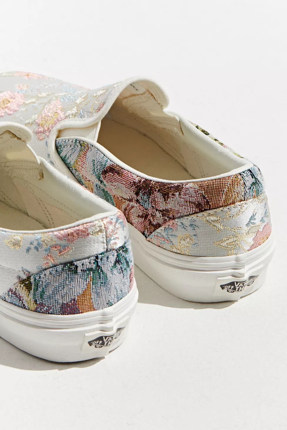 SNKR TWITR on X NEW Vans Slip On Classic Tapestry on UO https t S8xfJsdtxJ AD https t aWAA6ANiGo X